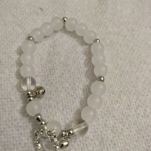 Elegant Silver and White Beaded Bracelet